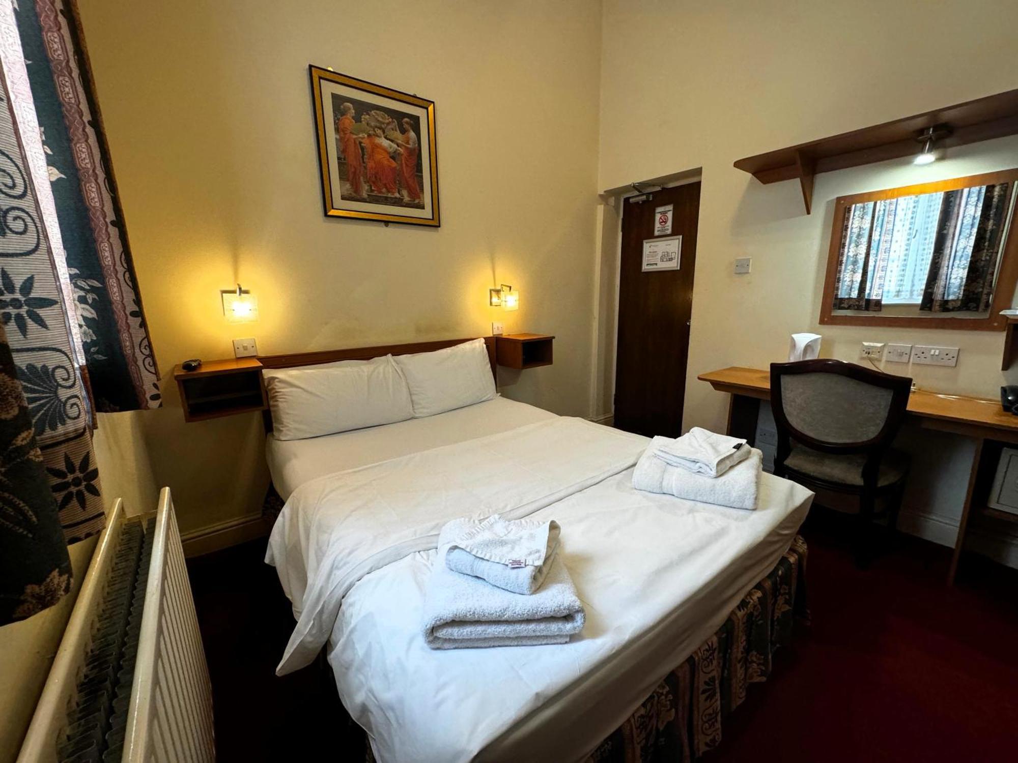 Bridge Park Hotel Londra Exterior foto