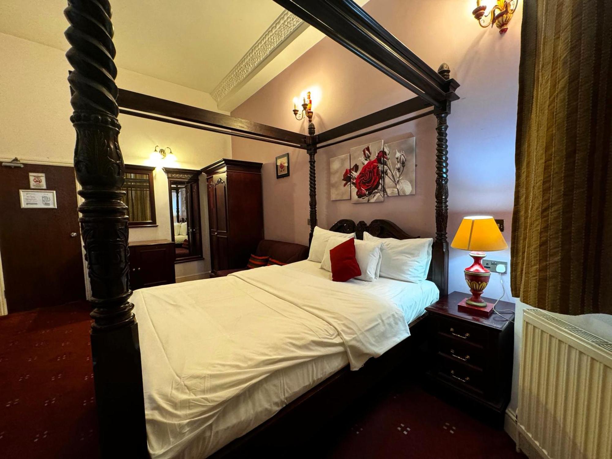 Bridge Park Hotel Londra Exterior foto