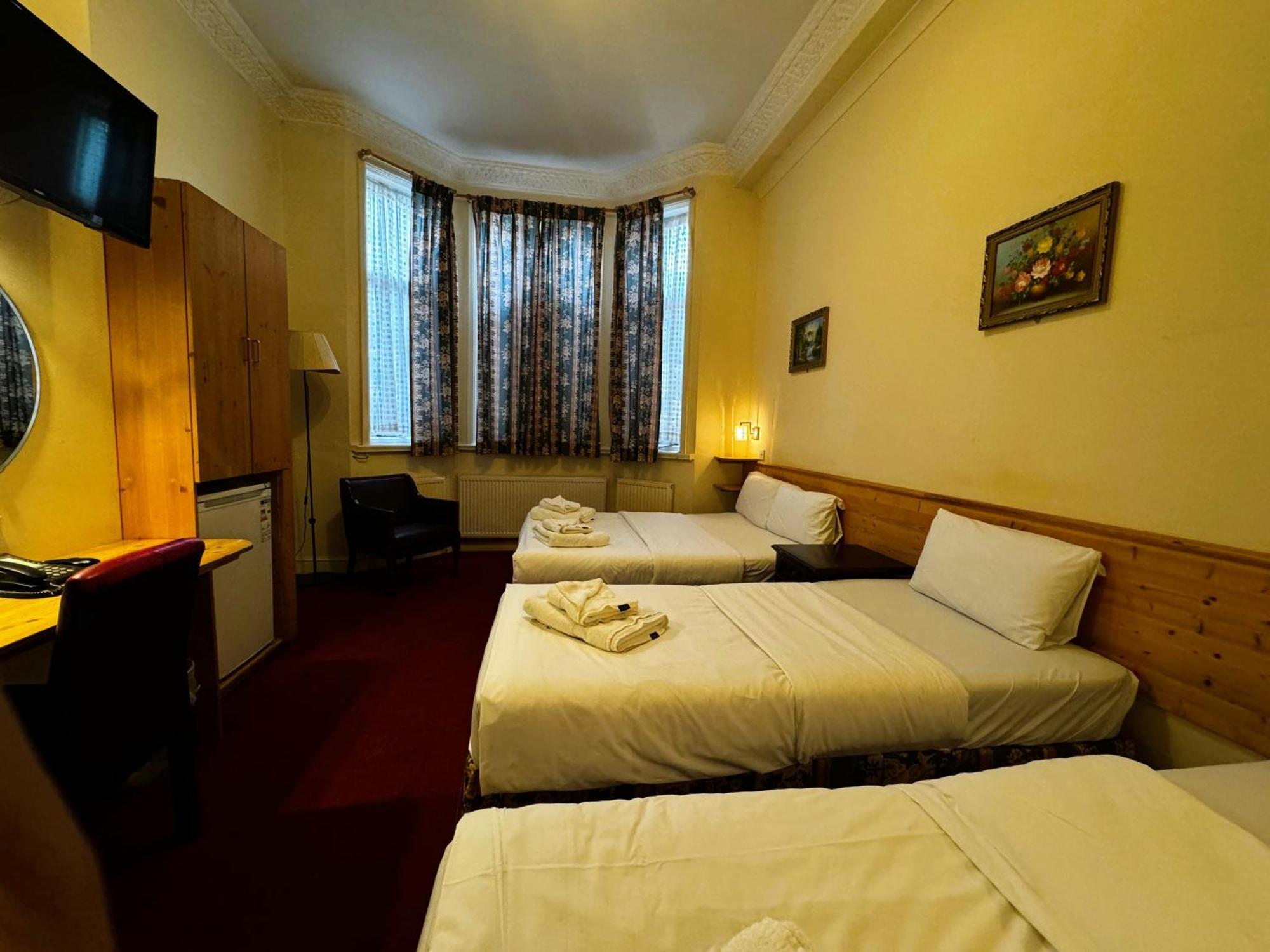 Bridge Park Hotel Londra Exterior foto