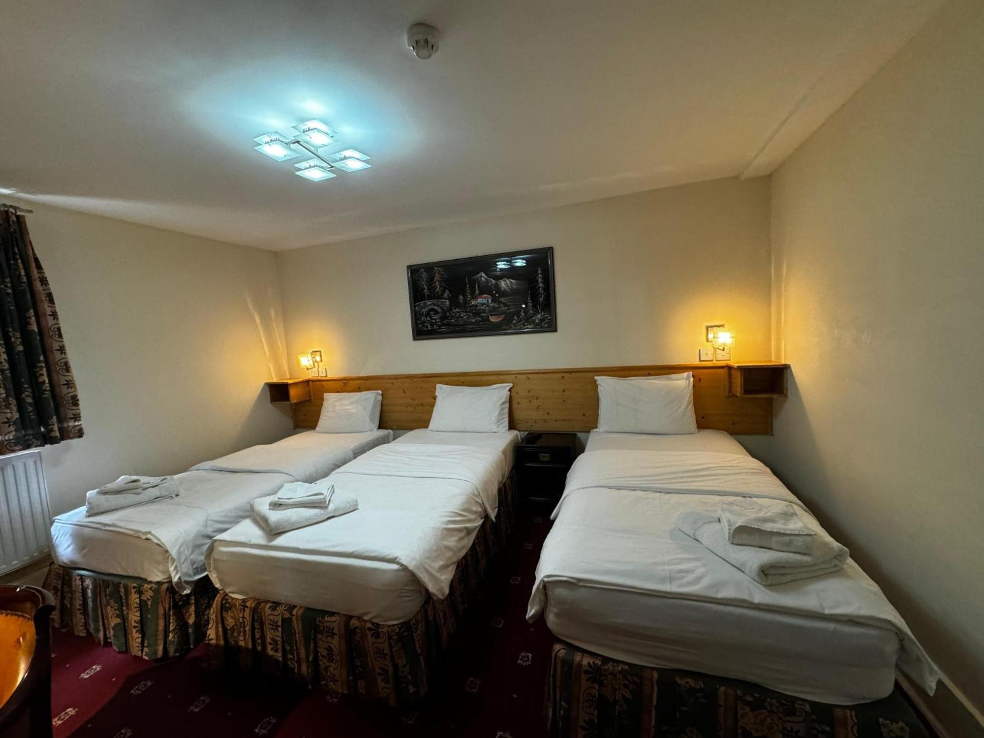 Bridge Park Hotel Londra Exterior foto